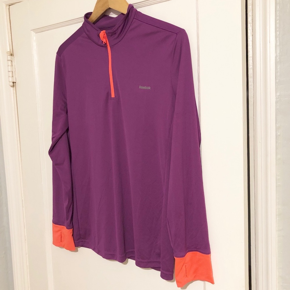 Reebok Pullover ❤️❤️
